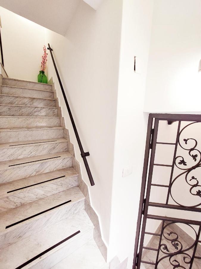 Guest House Palermo Massimo 23 Exterior photo